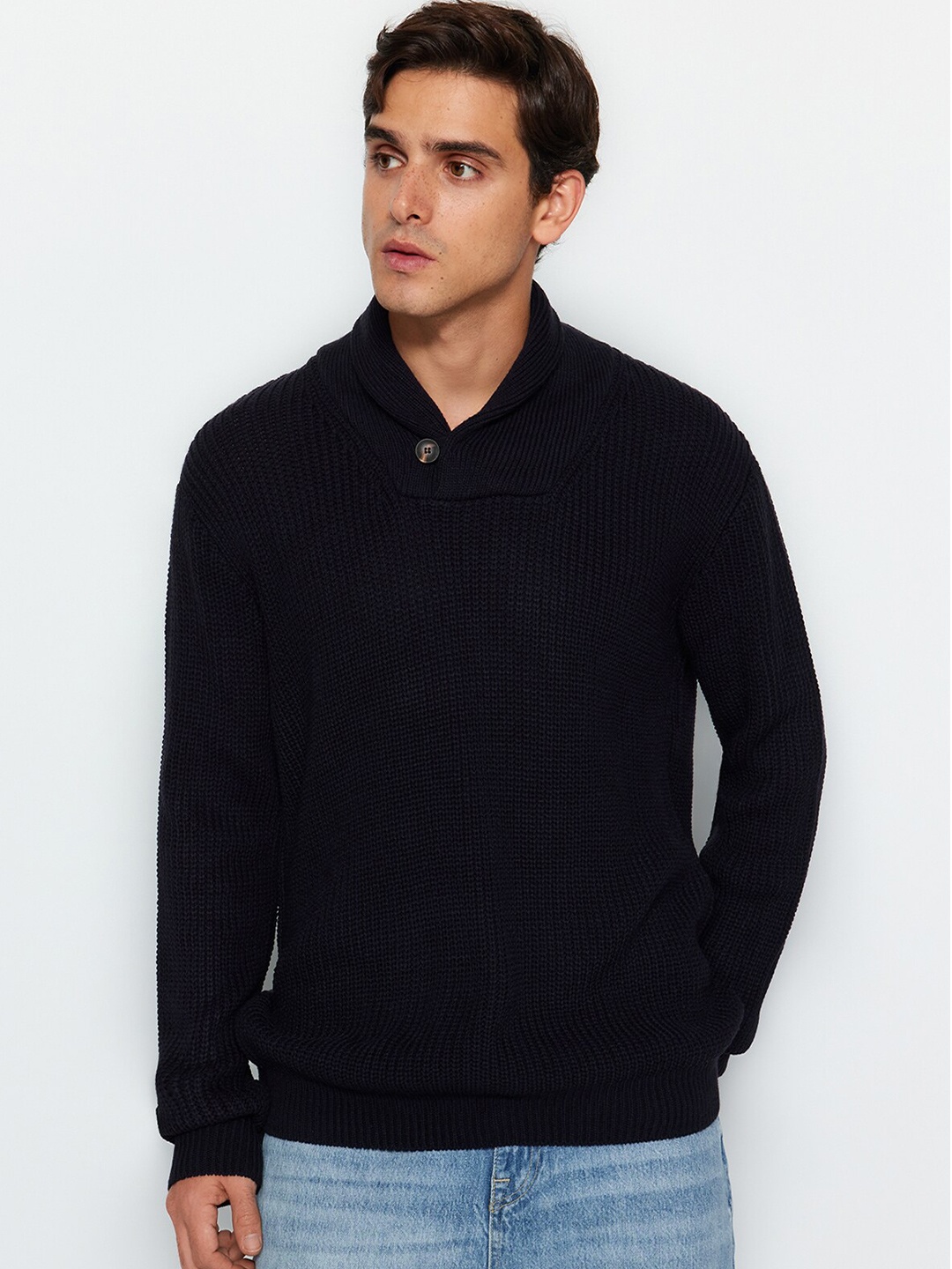 

Trendyol Ribbed Acrylic Pullover Sweater, Black