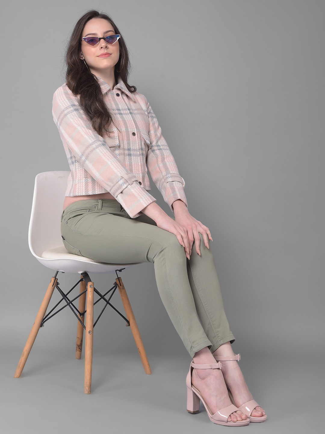 

Crimsoune Club Women Skinny Fit Clean Look Stretchable Jeans, Olive