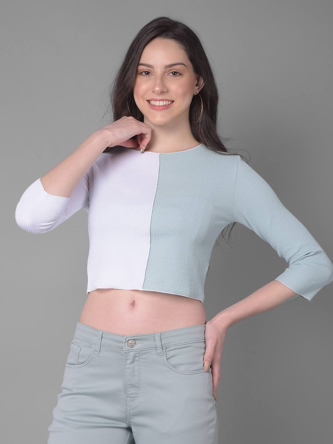 

Crimsoune Club Round Neck Slim Fit Opaque Casual Crop T-shirt, Green