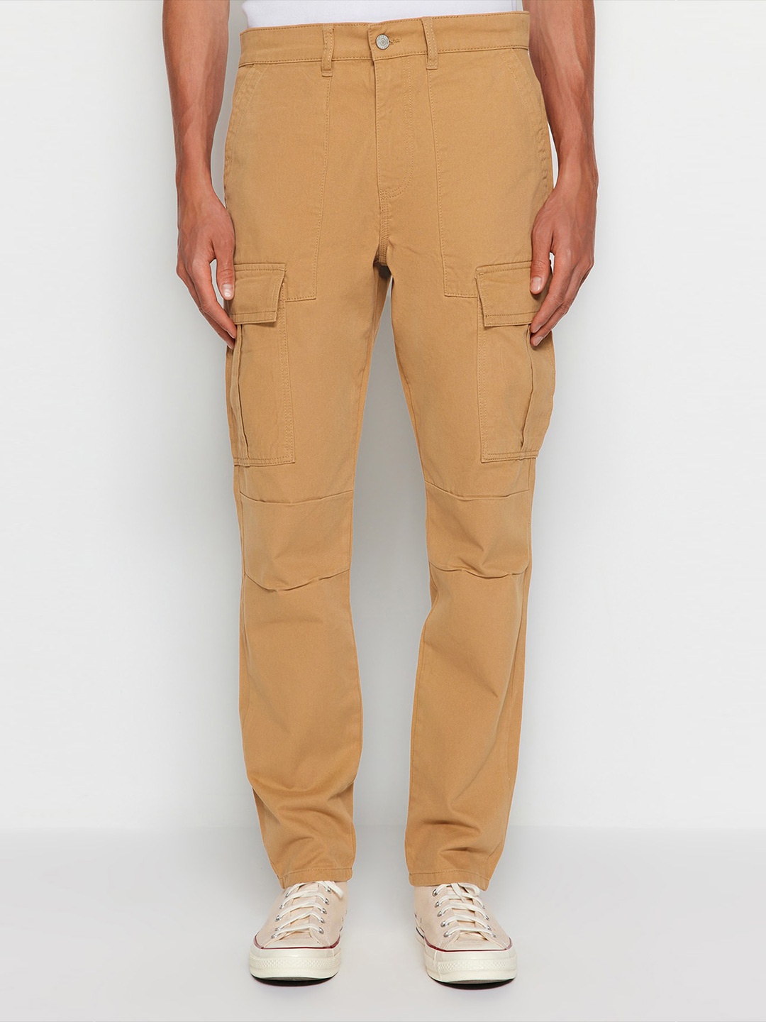 

Trendyol Men Cargos Regular Fit Cotton Trousers, Na