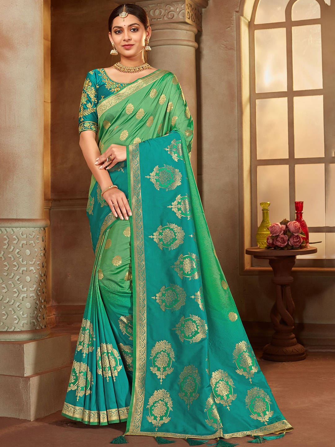 

MANOHARI Ethnic Motifs Woven Design Zari Banarasi Saree, Turquoise blue