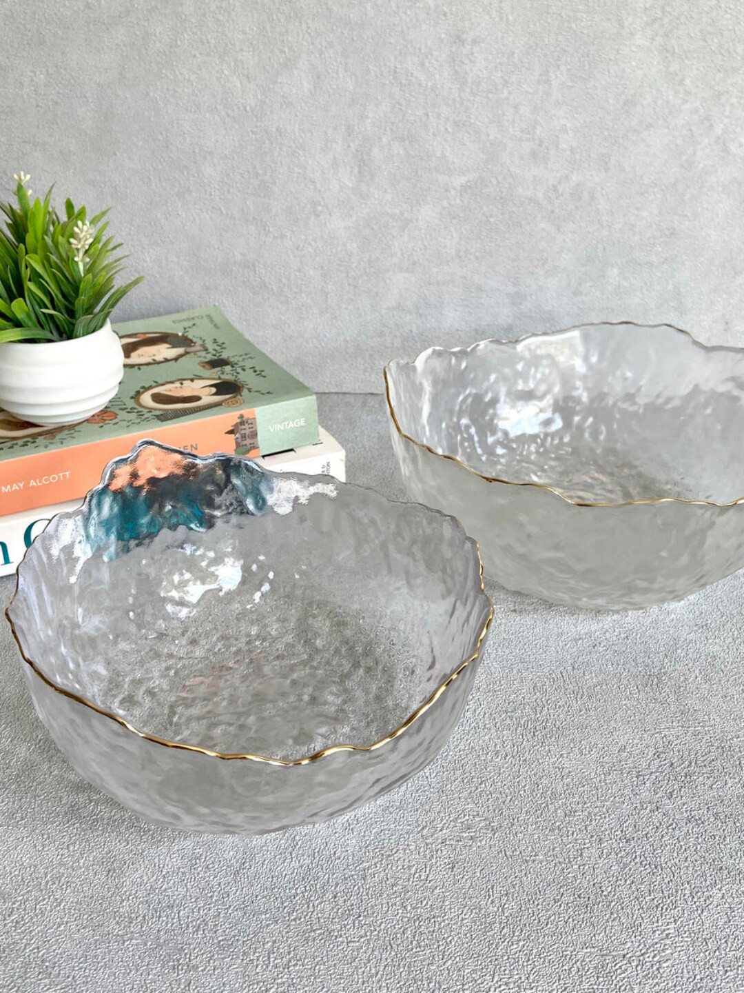 

House of Objects Transparent & GoldToned 2 Pieces Glass Bowls