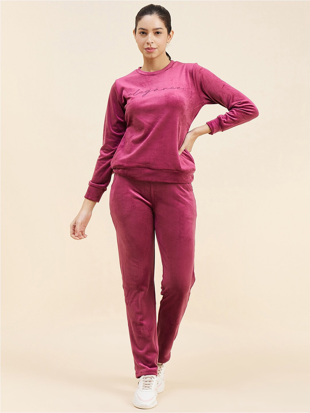 

Sweet Dreams Round Neck Mid-Rise Sweatshirt Tracksuits, Pink