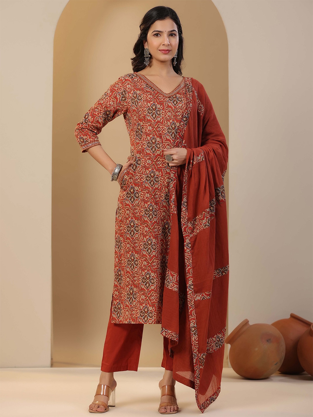 

Meena Bazaar Floral Printed V-Neck Regular Kurta With Trousers & Dupatta, Rust
