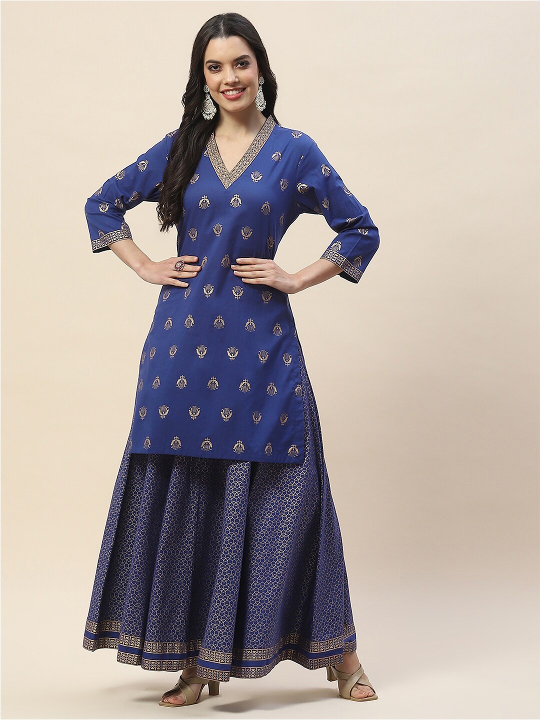 

Meena Bazaar Floral Printed Regular Kurti with Skirt, Navy blue