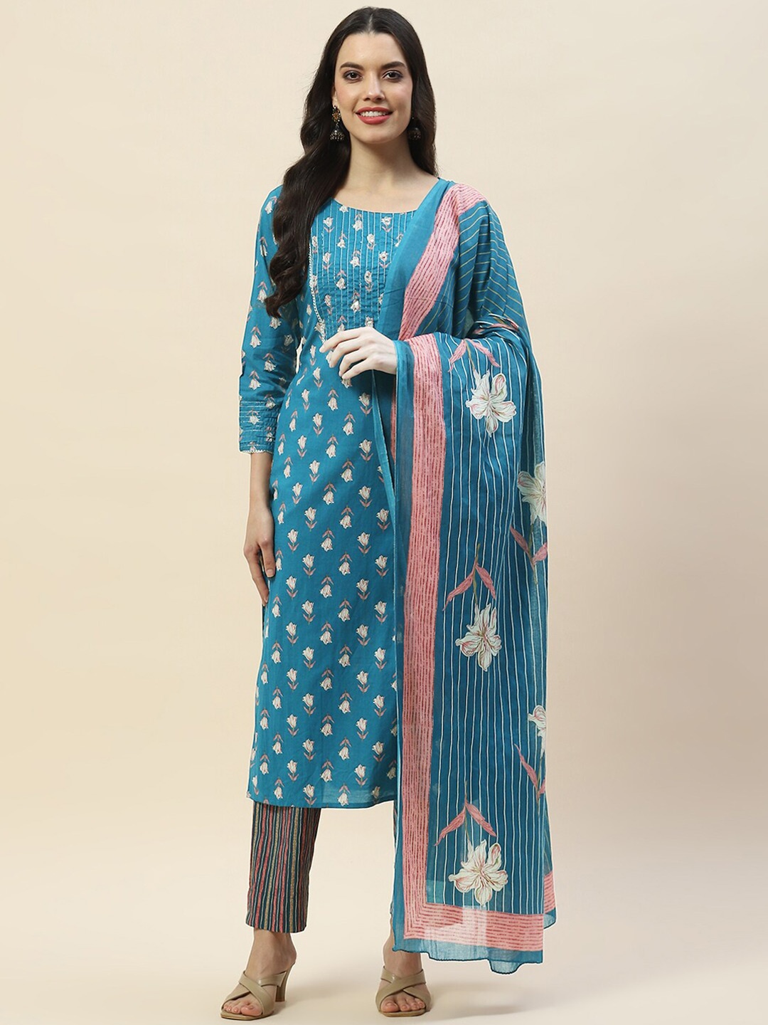 

Meena Bazaar Floral Printed Regular Kurta with Trousers & With Dupatta, Blue