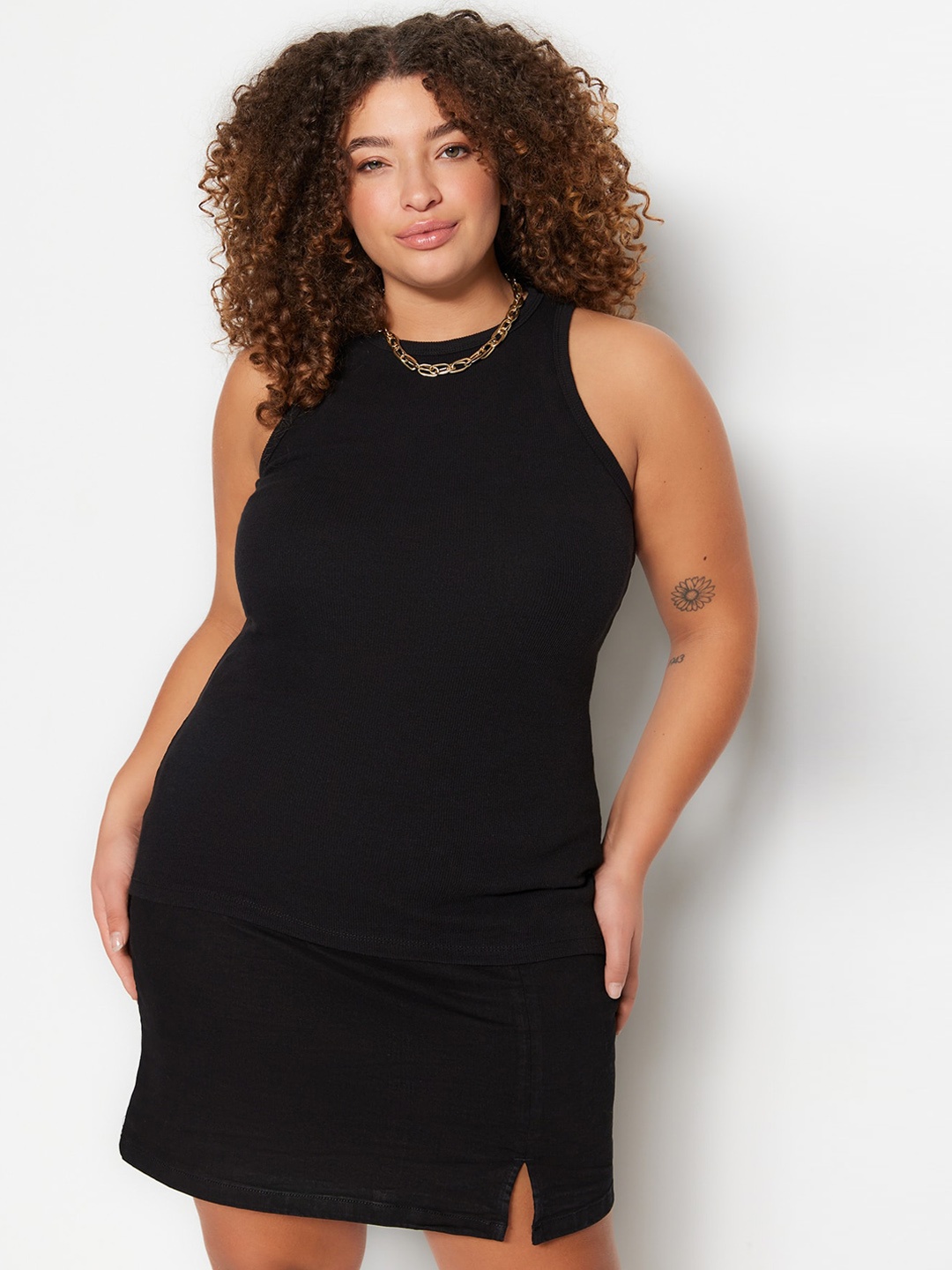 

Trendyol Sleeveless Round Neck Cotton Tank Top, Black