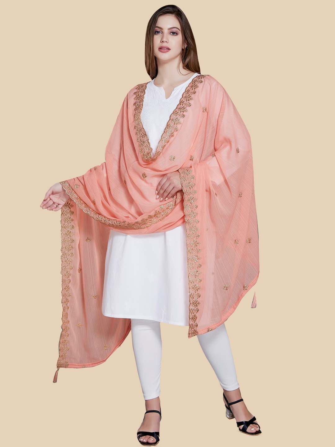 

Rani Saahiba Floral Embroidered Zari Dupatta, Peach