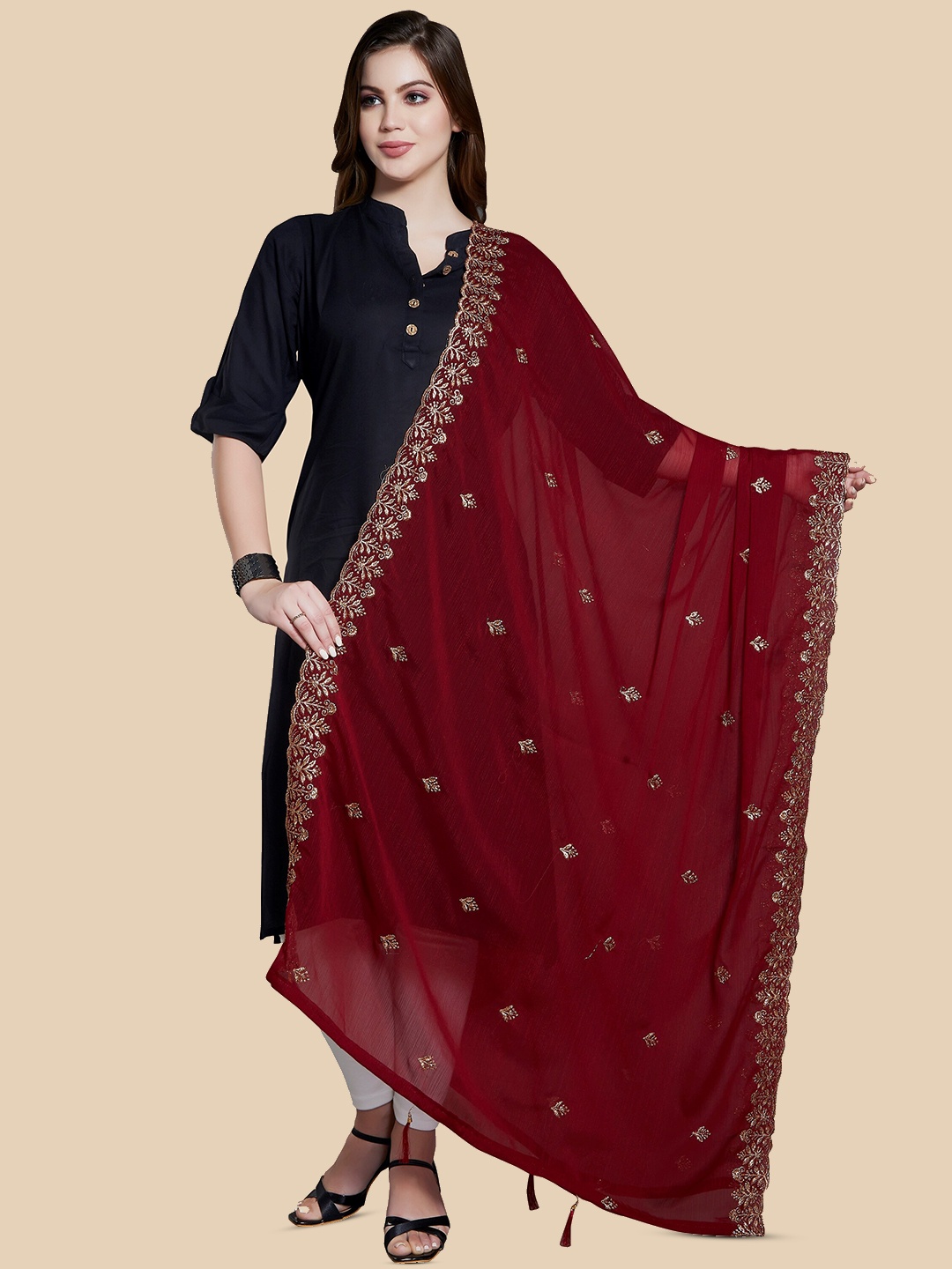 

Rani Saahiba Floral Embroidered Zari Dupatta, Maroon