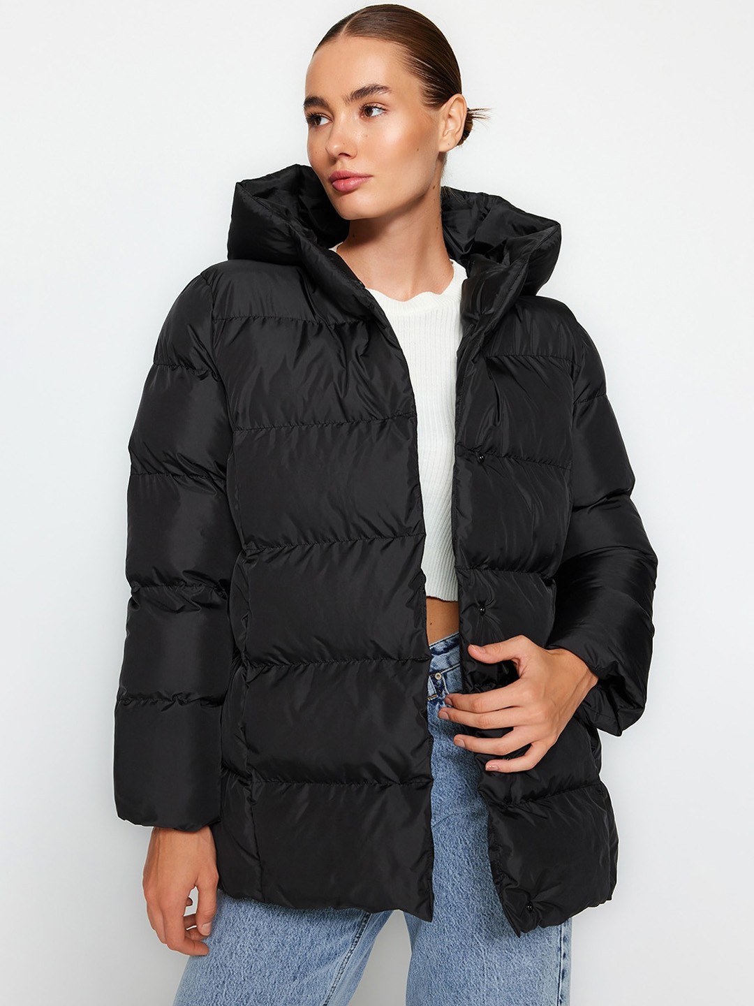 

Trendyol Hooded Long Sleeves Padded Jacket, Black