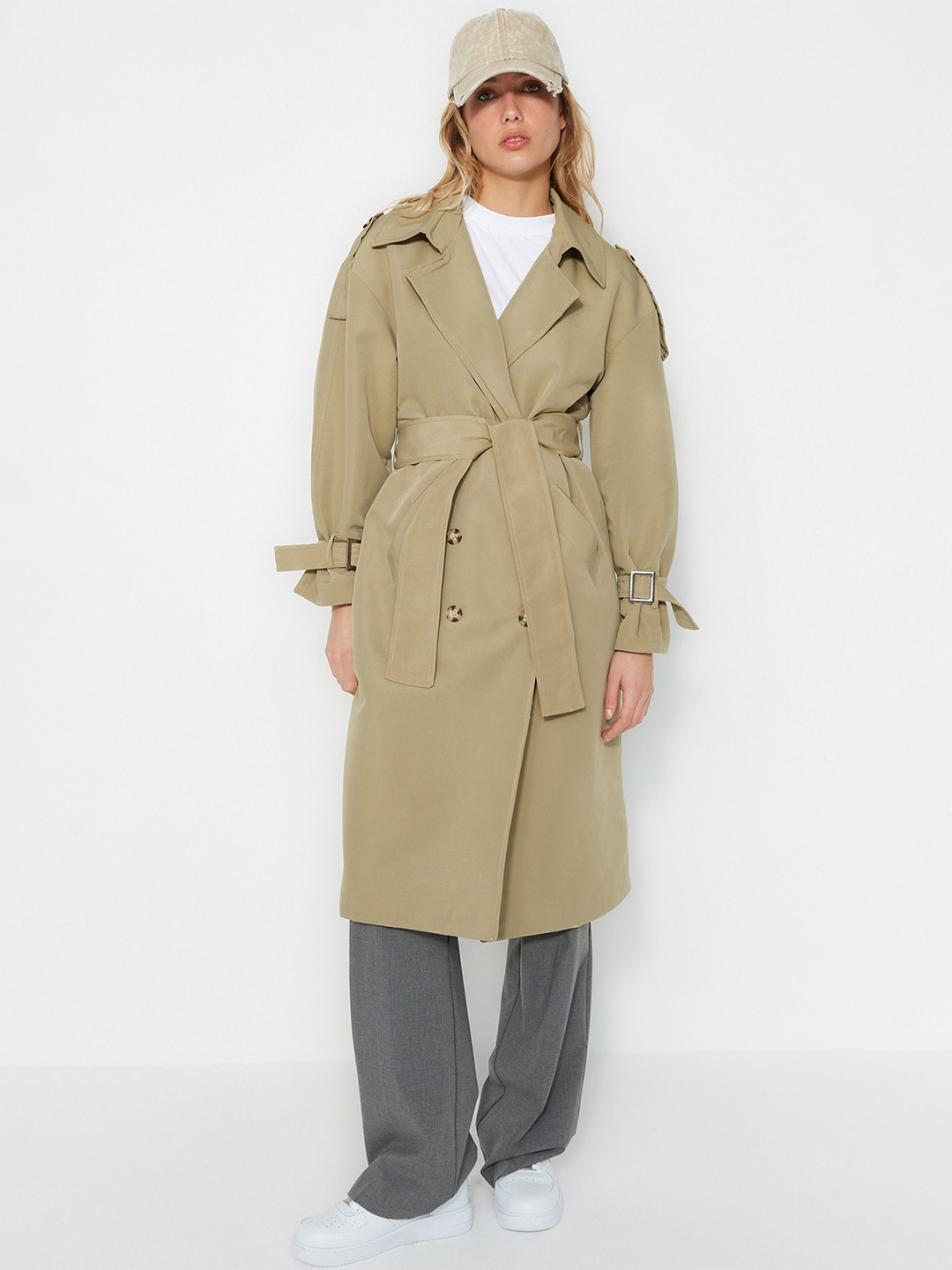 

Trendyol Double-Breasted Notched Lapel-Collar Trench Coat, Beige