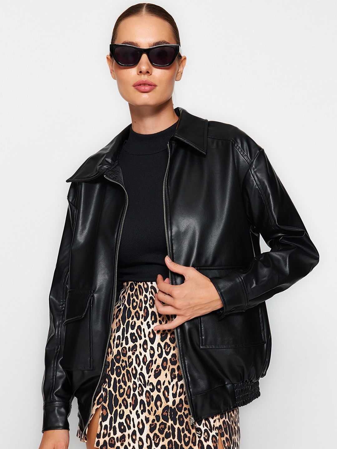 

Trendyol Spread Collar Bomber Jacket, Black