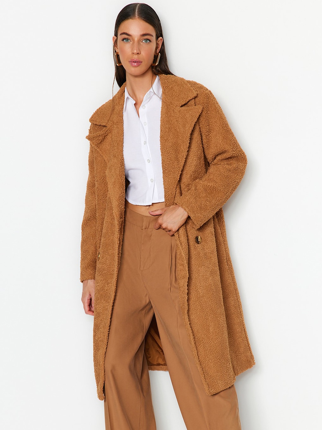

Trendyol Double-Breasted Notched Lapel Collar Overcoat, Brown