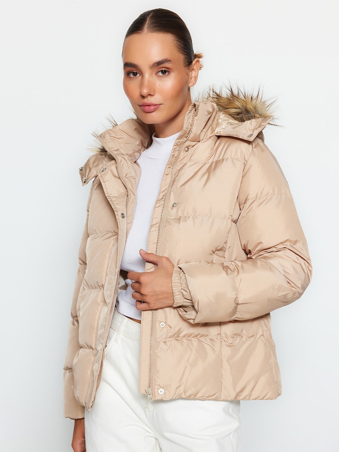 

Trendyol Hooded Neck Long Sleeves Puffer Jacket, Beige