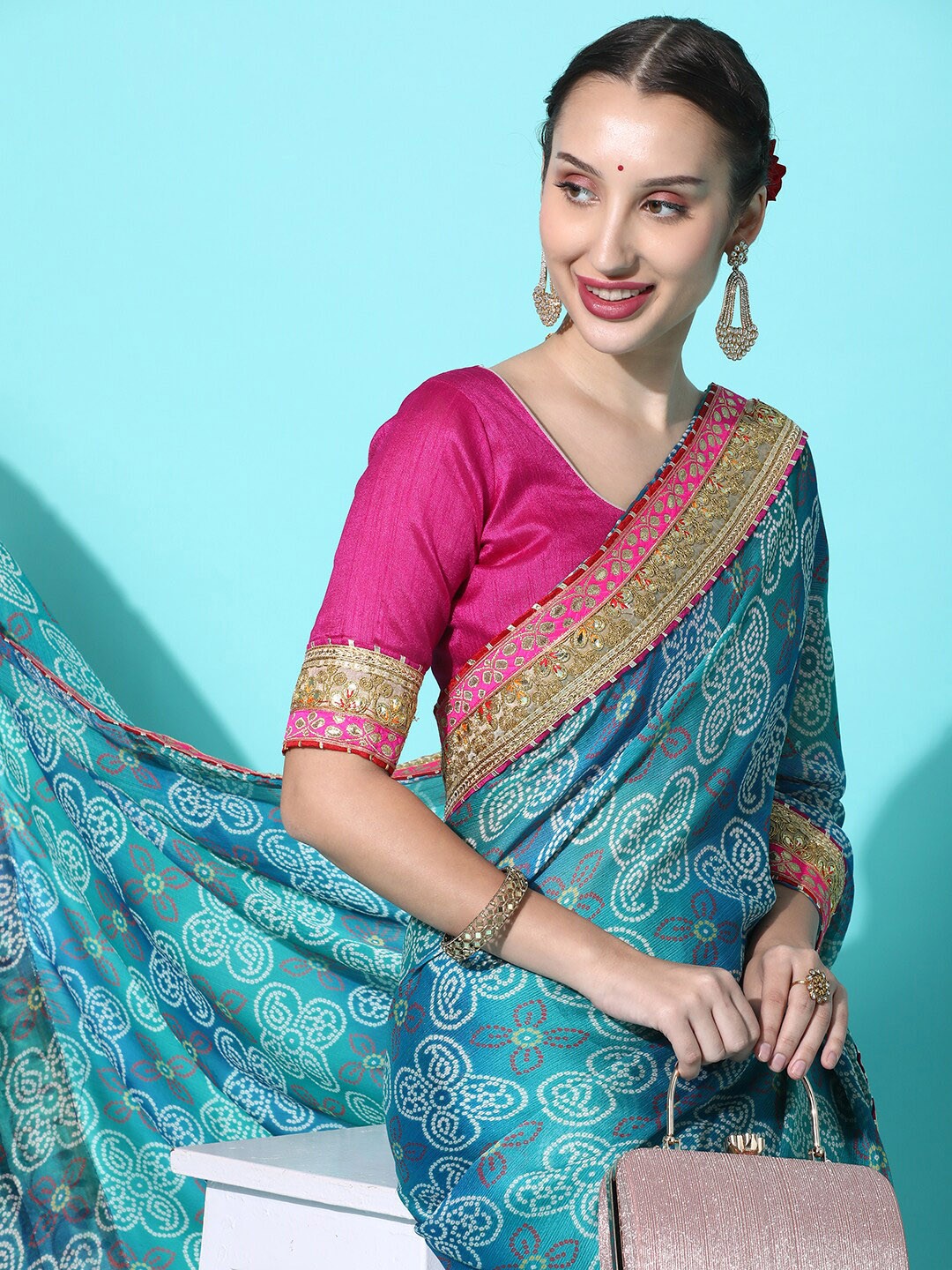 

KAVINDI Bandhani Printed Embroidered Pure Chiffon Half and Half Bandhani Saree, Turquoise blue