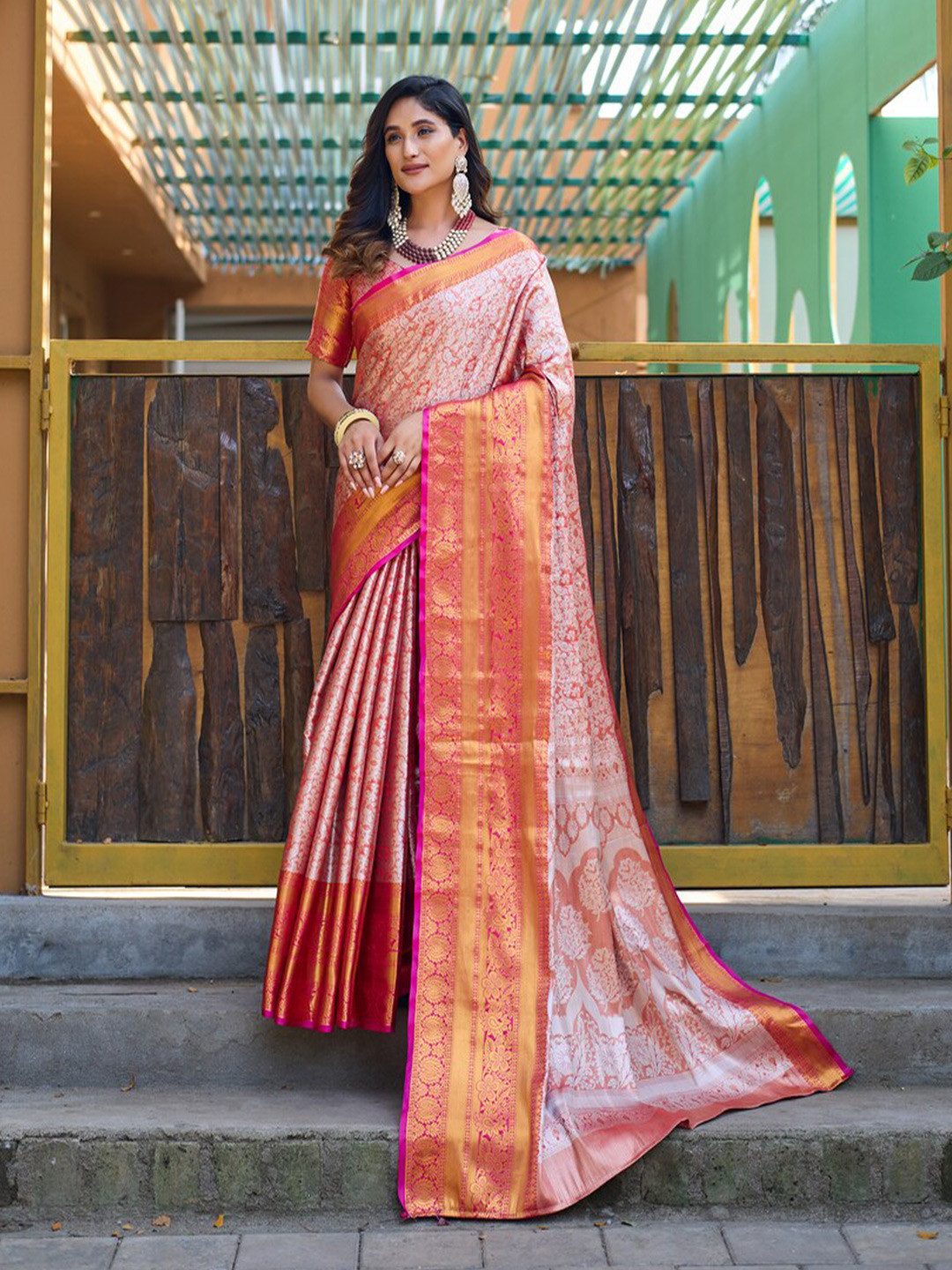 

Kandora Floral Woven Design Banarasi Zari Saree, Orange