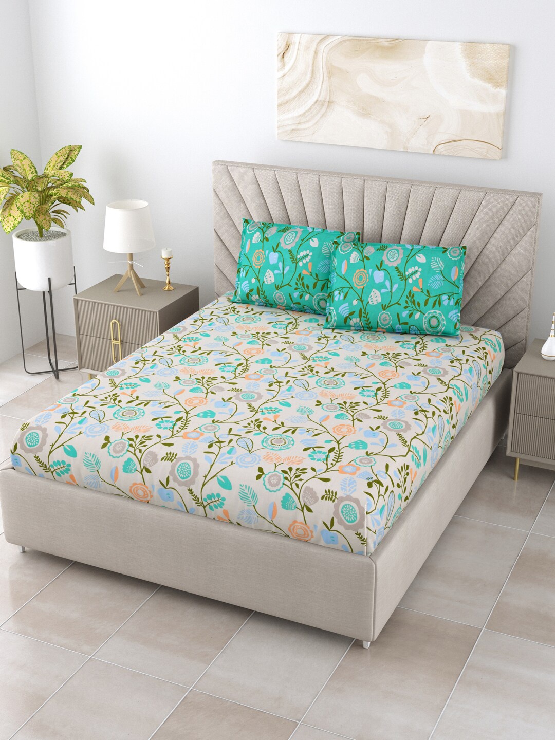 

BOMBAY DYEING Blumen Assorted Floral Cotton 120 TC Queen Bedsheet & 2 Pillow Covers