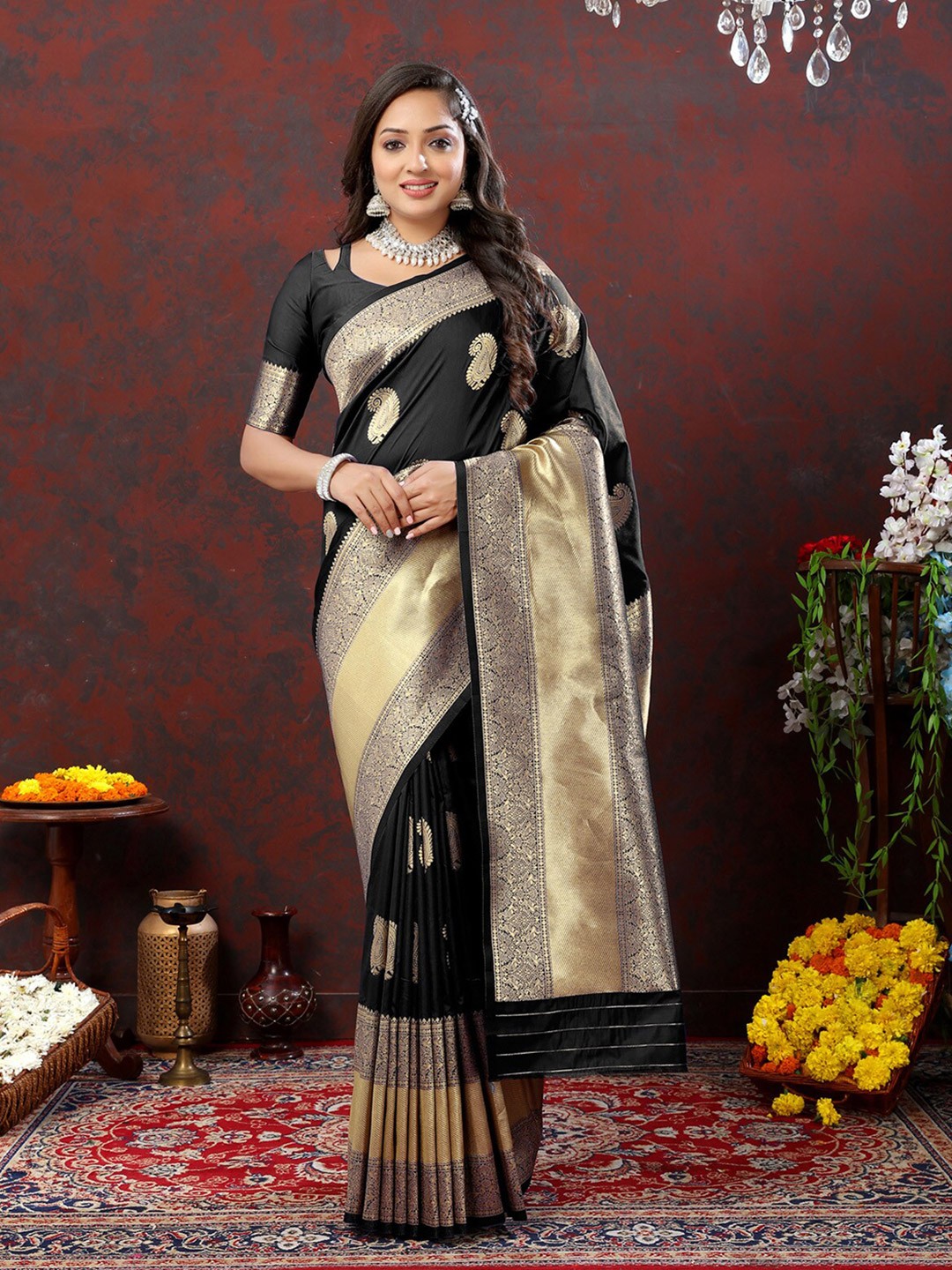 

OFLINE SELECTION Woven Design Zari Pure Silk Banarasi Saree, Black