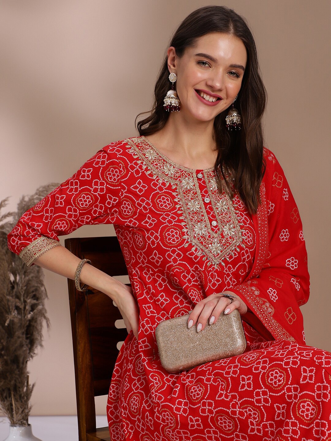 

Anouk Bandhani Printed Round Neck Thread Work Pure Cotton Kurta Set, Red