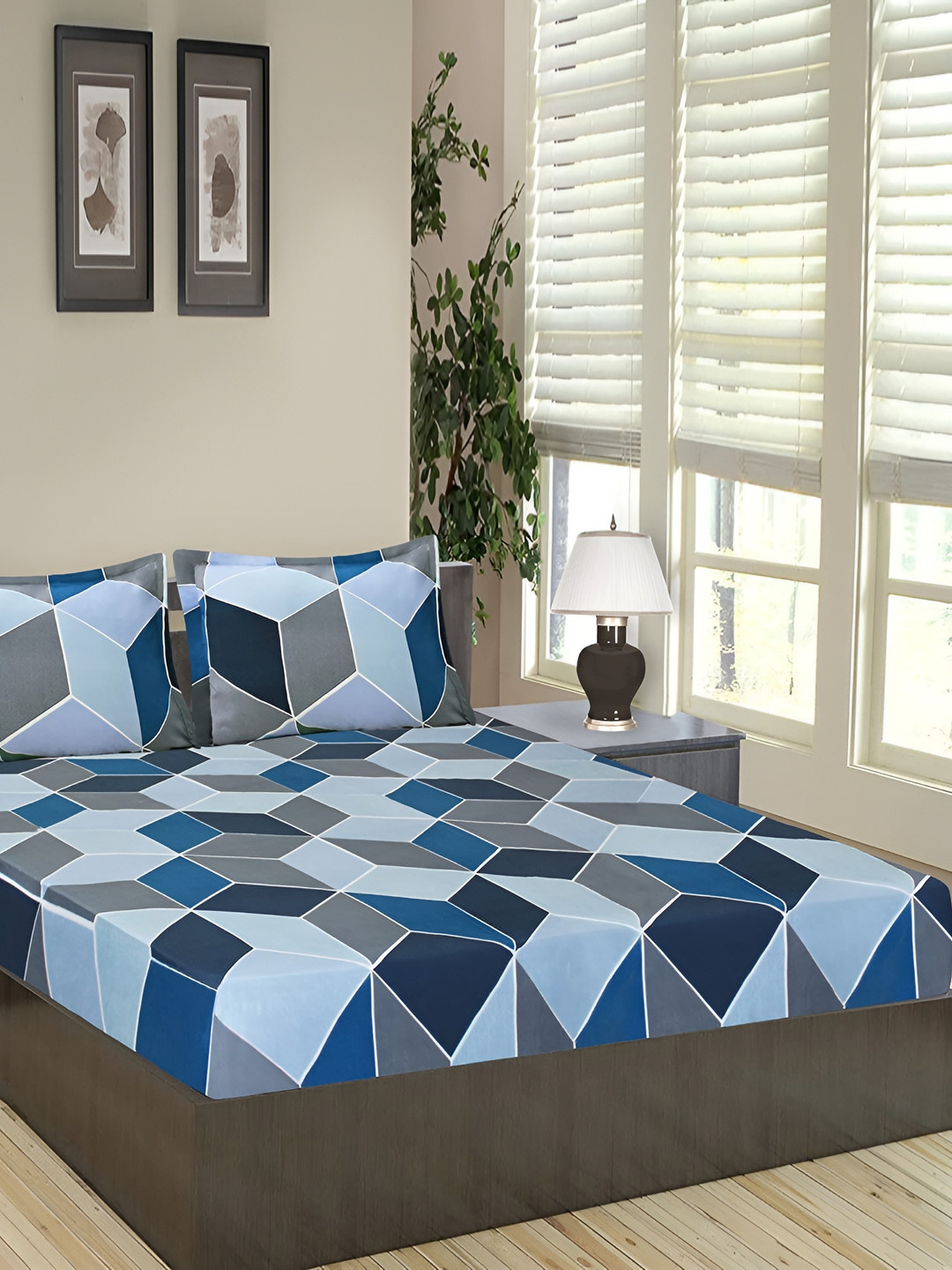 

THE HOME STYLE Blue & Grey Geometric 300 TC King Bedsheet with 2 Pillow Covers