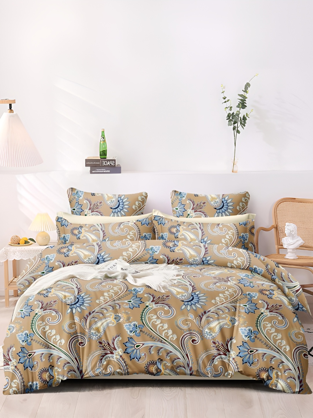 

THE HOME STYLE Ethnic Motifs Printed 300 TC King Bedsheet Set, Beige