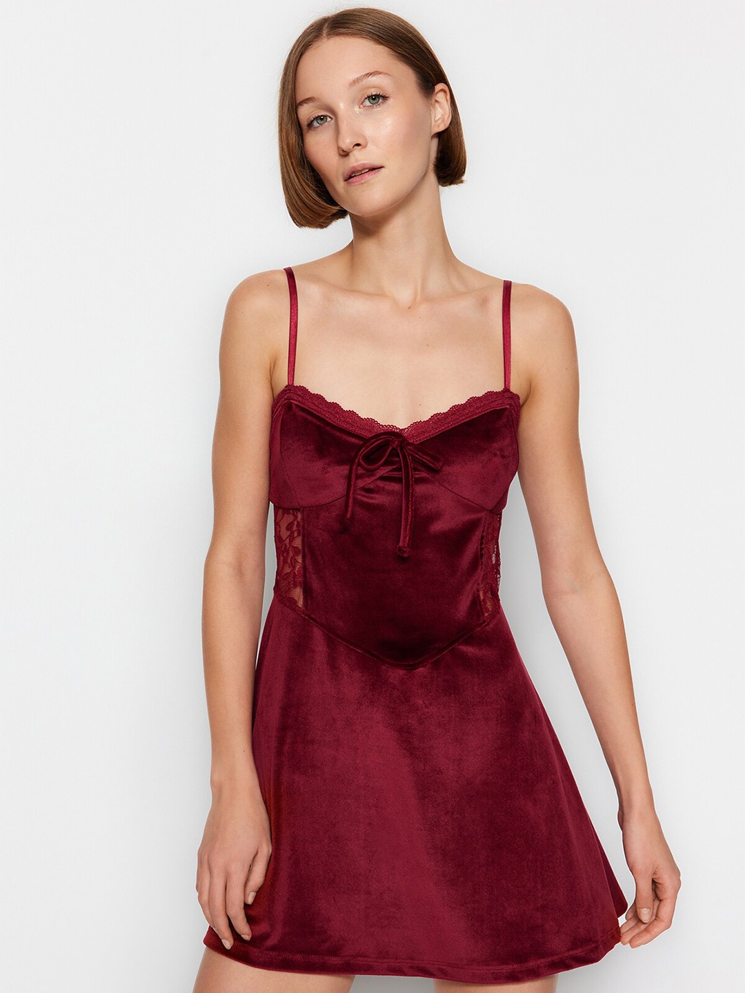 

Trendyol Shoulder Straps Nightdress, Maroon