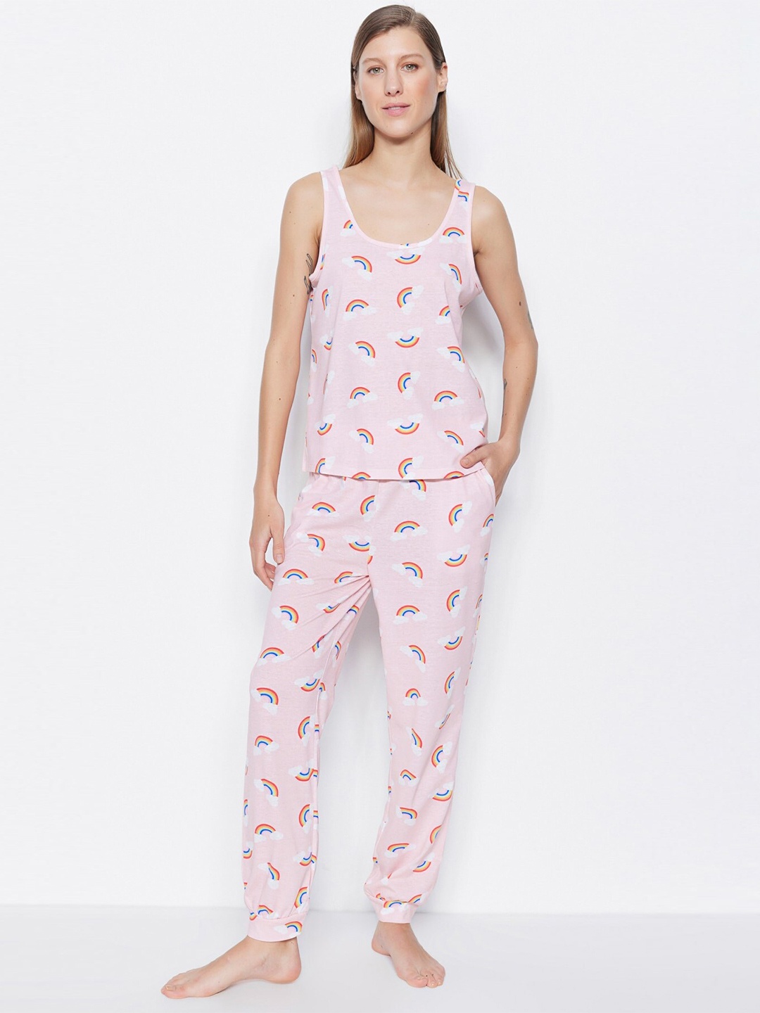 

Trendyol Printed Camisole & Joggers, Pink