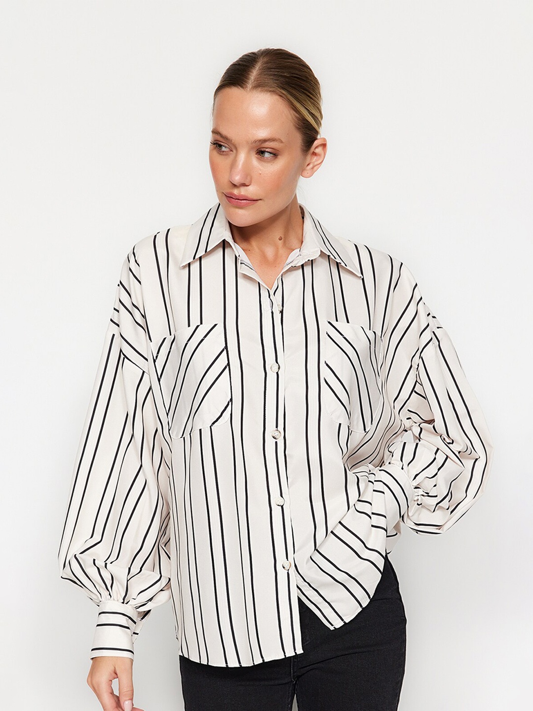 

Trendyol Striped Spread Collar Long Sleeves Casual Shirt, White
