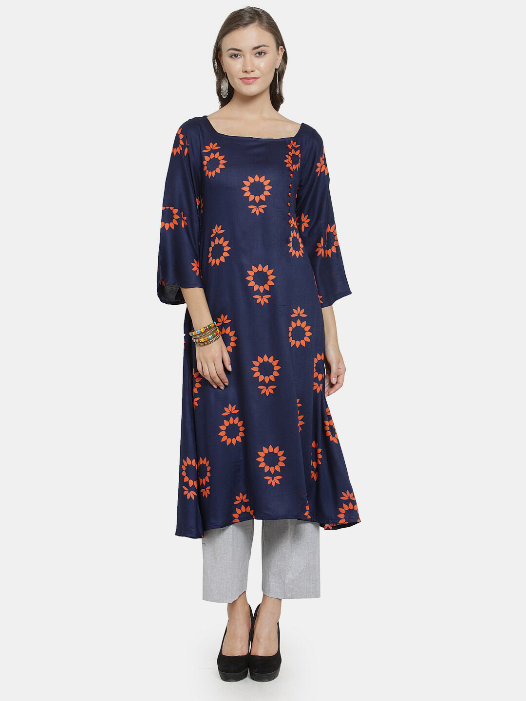 

Sayesha Floral Printed Flared Sleeves Boat Neck Kurta, Navy blue