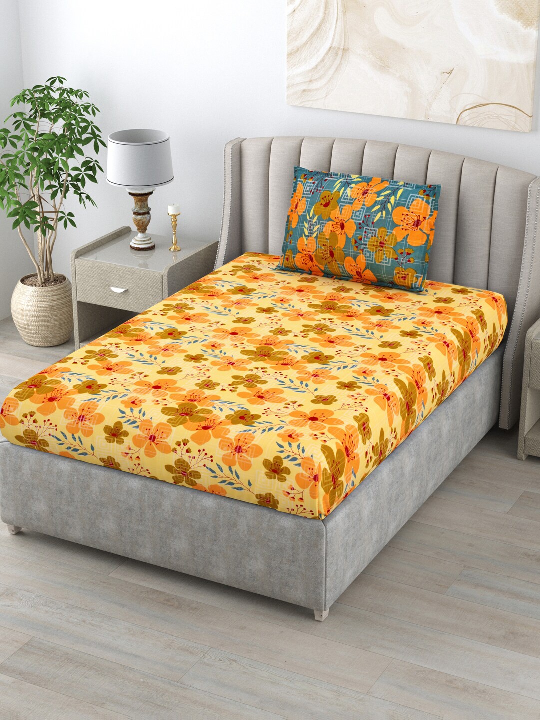 

BOMBAY DYEING Blumen Yellow & Green Floral Cotton 120 TC Single Bedsheet &1 Pillow Cover