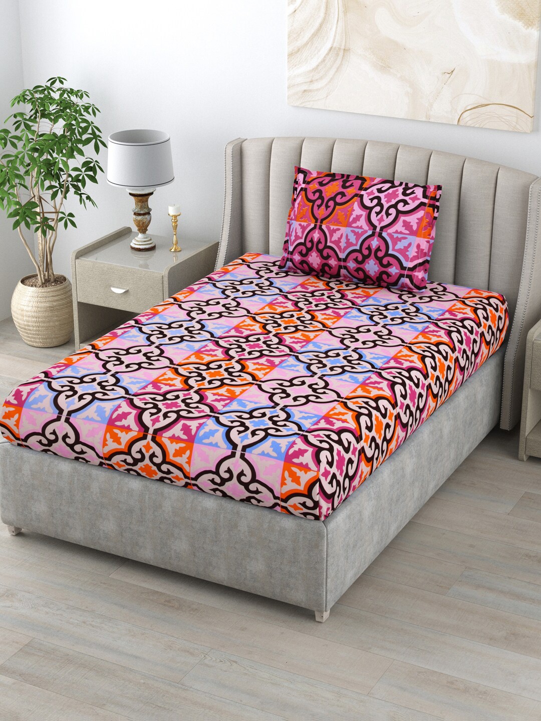 

BOMBAY DYEING Blumen Pink Ethnic Motifs Cotton 120 TC Single Bedsheet &1 Pillow Cover