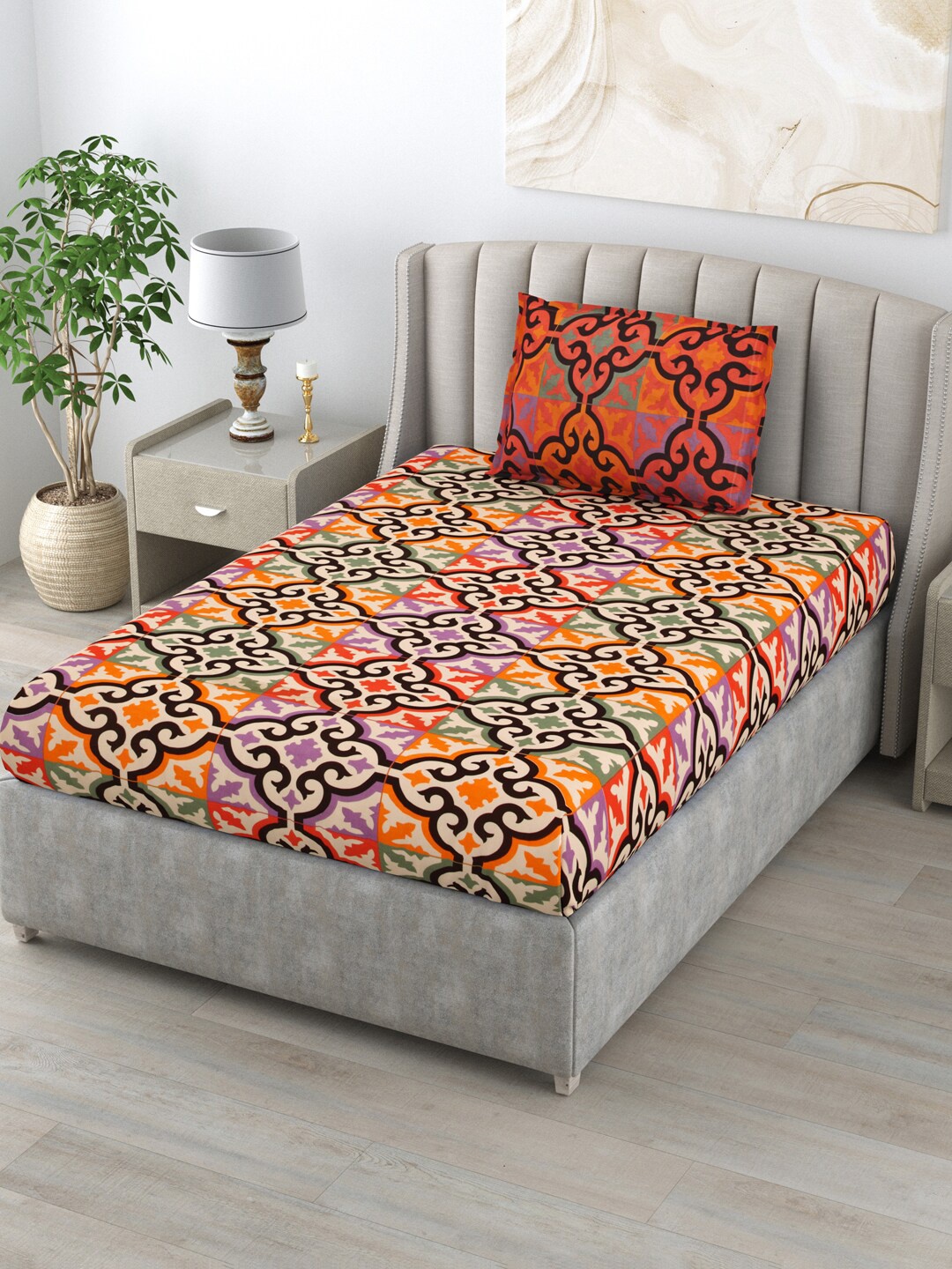 

BOMBAY DYEING Blumen Rust & Black Floral Cotton120 TC Single Bedsheet with 1 Pillow Cover