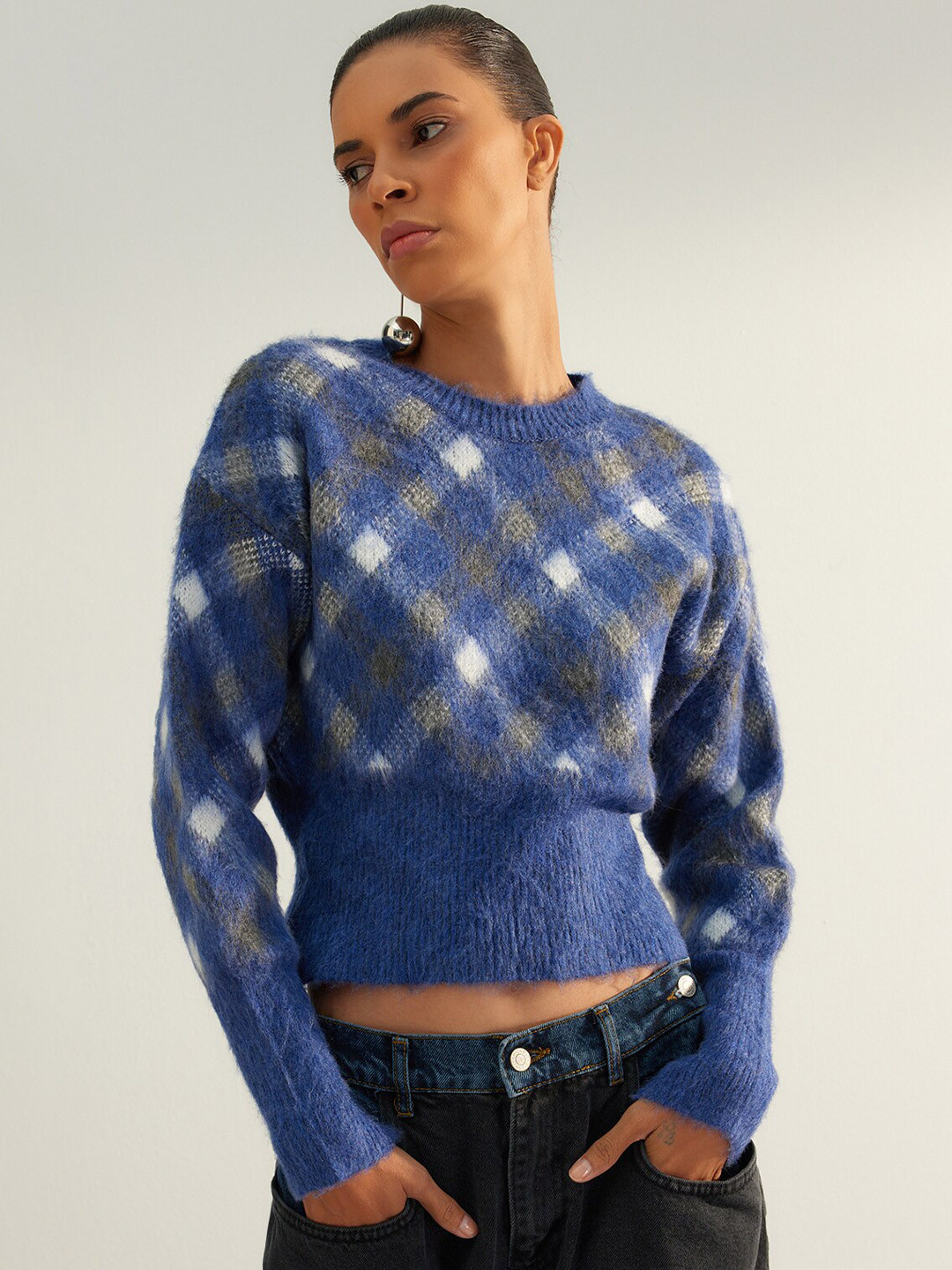 

Trendyol Checked Drop Shoulder Crop Pullover Sweater, Blue