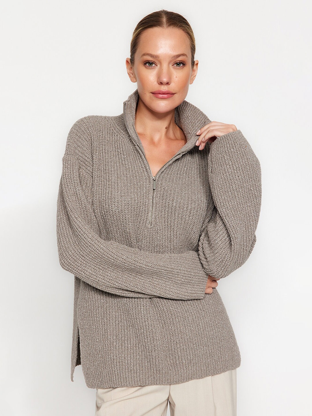 

Trendyol Shawl Collar Long Sleeves Striped Pullover Sweater, Na