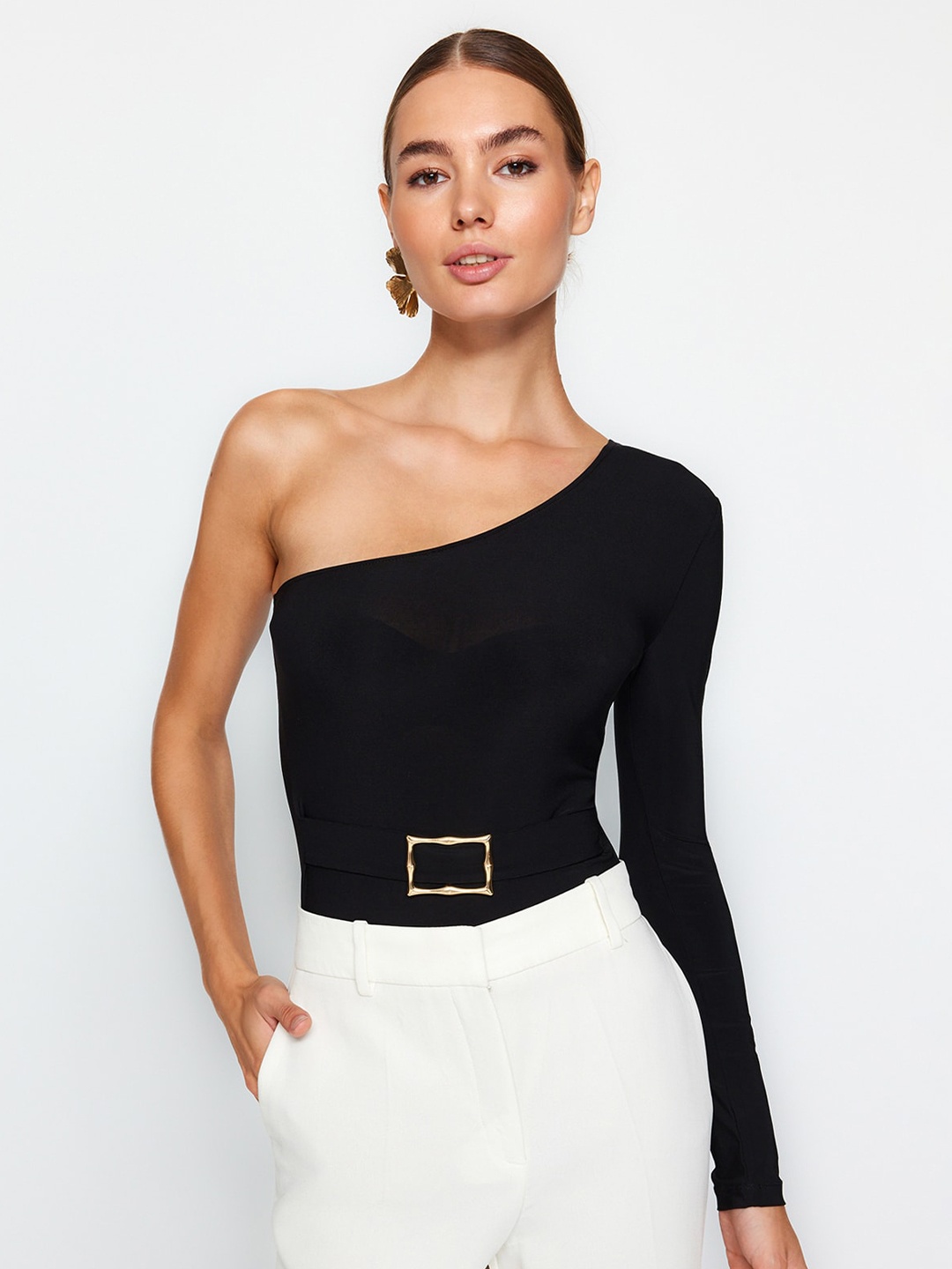 

Trendyol One Shoulder Fitted Top, Black