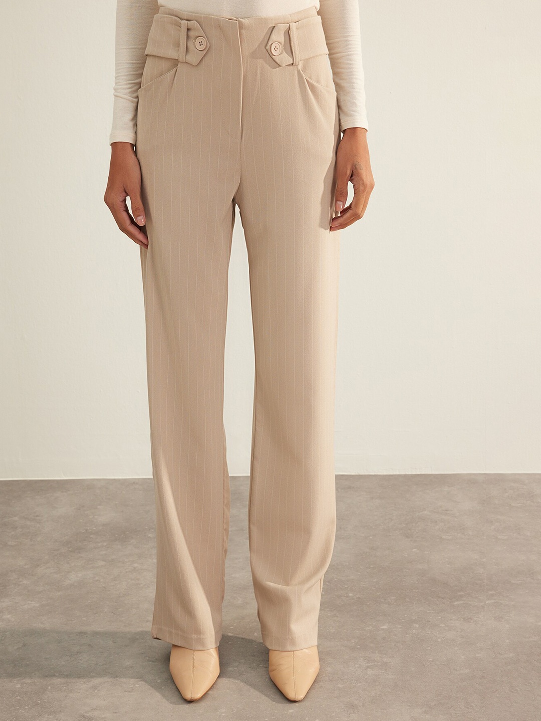 

Trendyol Women Trousers, Beige