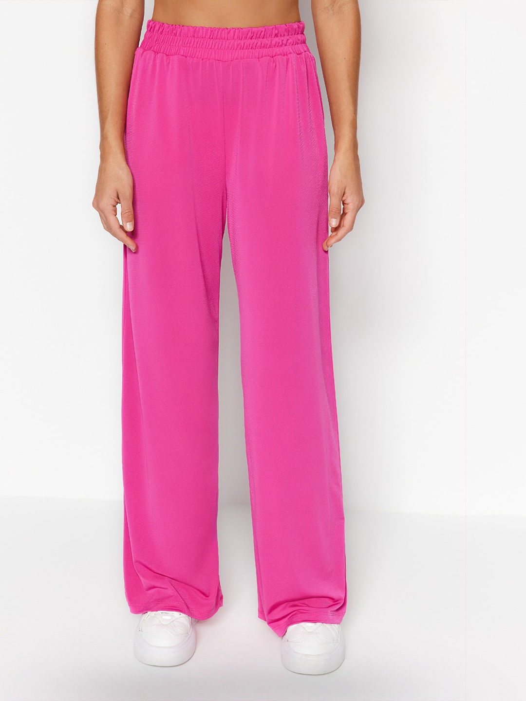 

Trendyol Women Mid-Rise Parallel Trousers, Pink