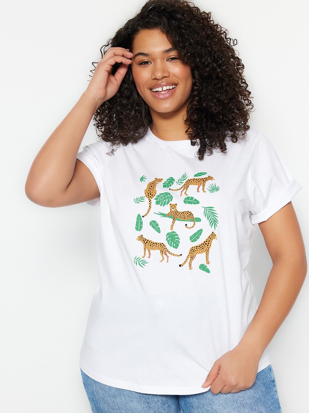 

Trendyol Printed Round Neck Cotton T-shirt, Na