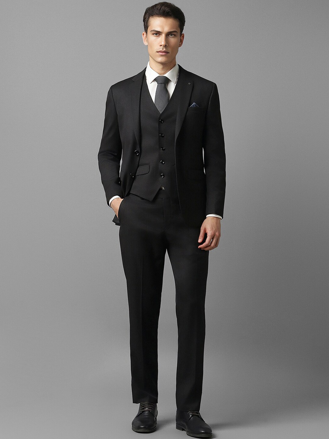 

Louis Philippe Slim-Fit Single Breasted Three Piece Formal Suits, Black