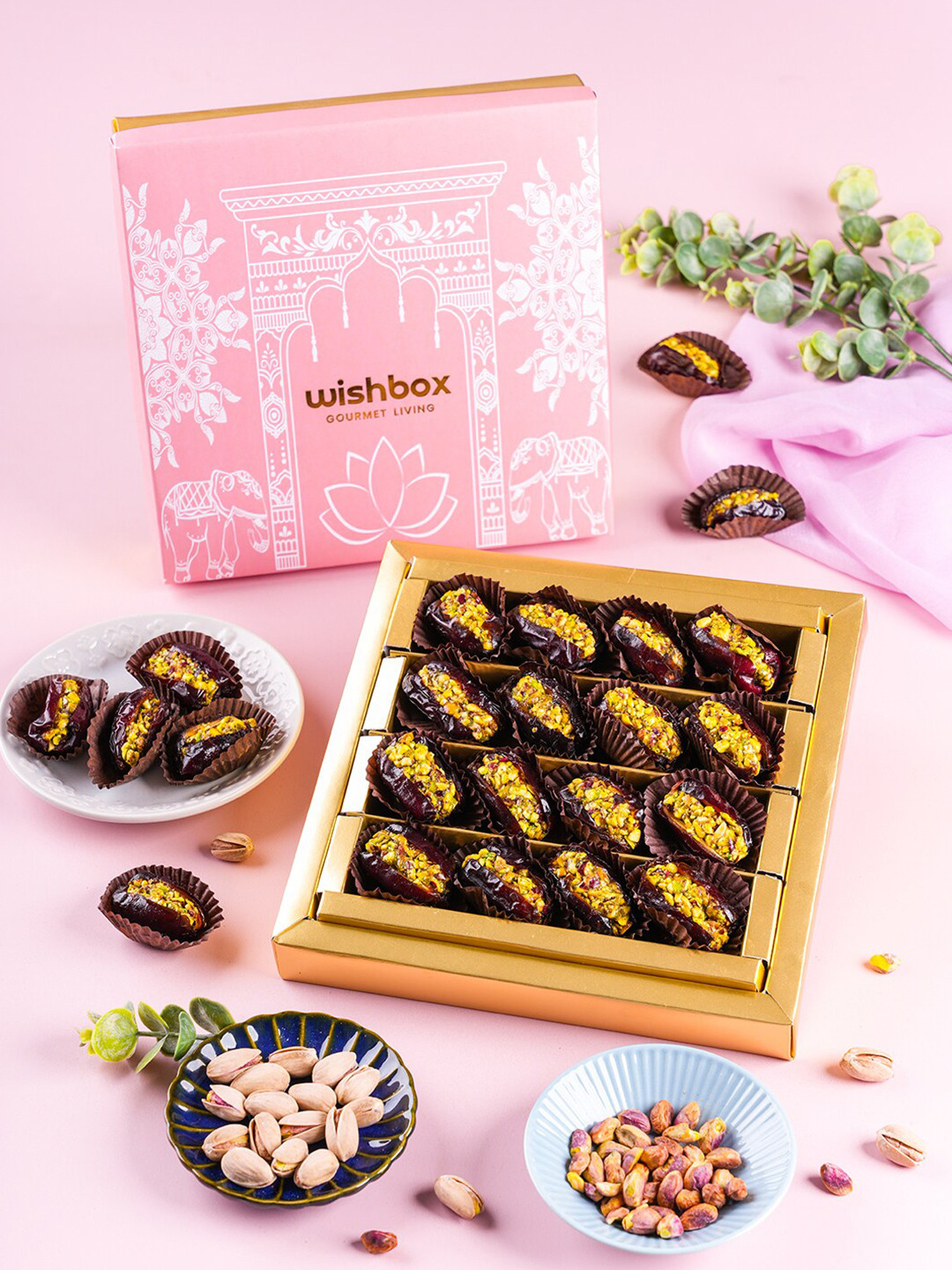 

Wishbox Dates Stuffed With Pistachio 500 gms, Brown