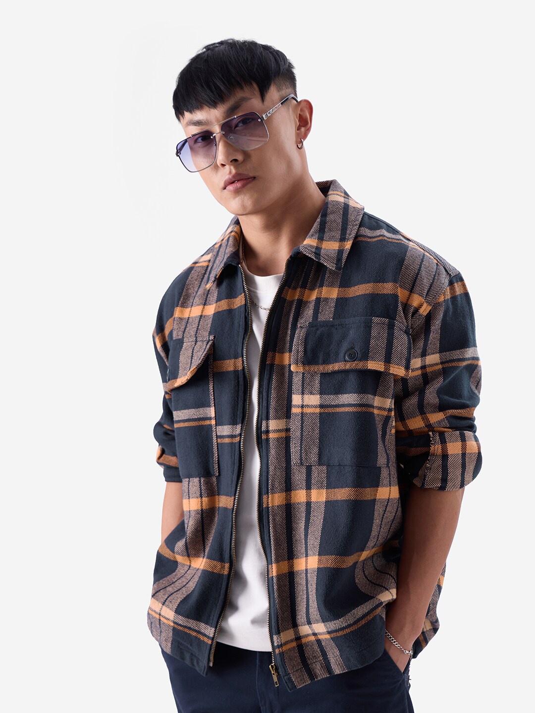 

The Souled Store Tartan Checks Opaque Cotton Oversized Casual Shacket, Navy blue