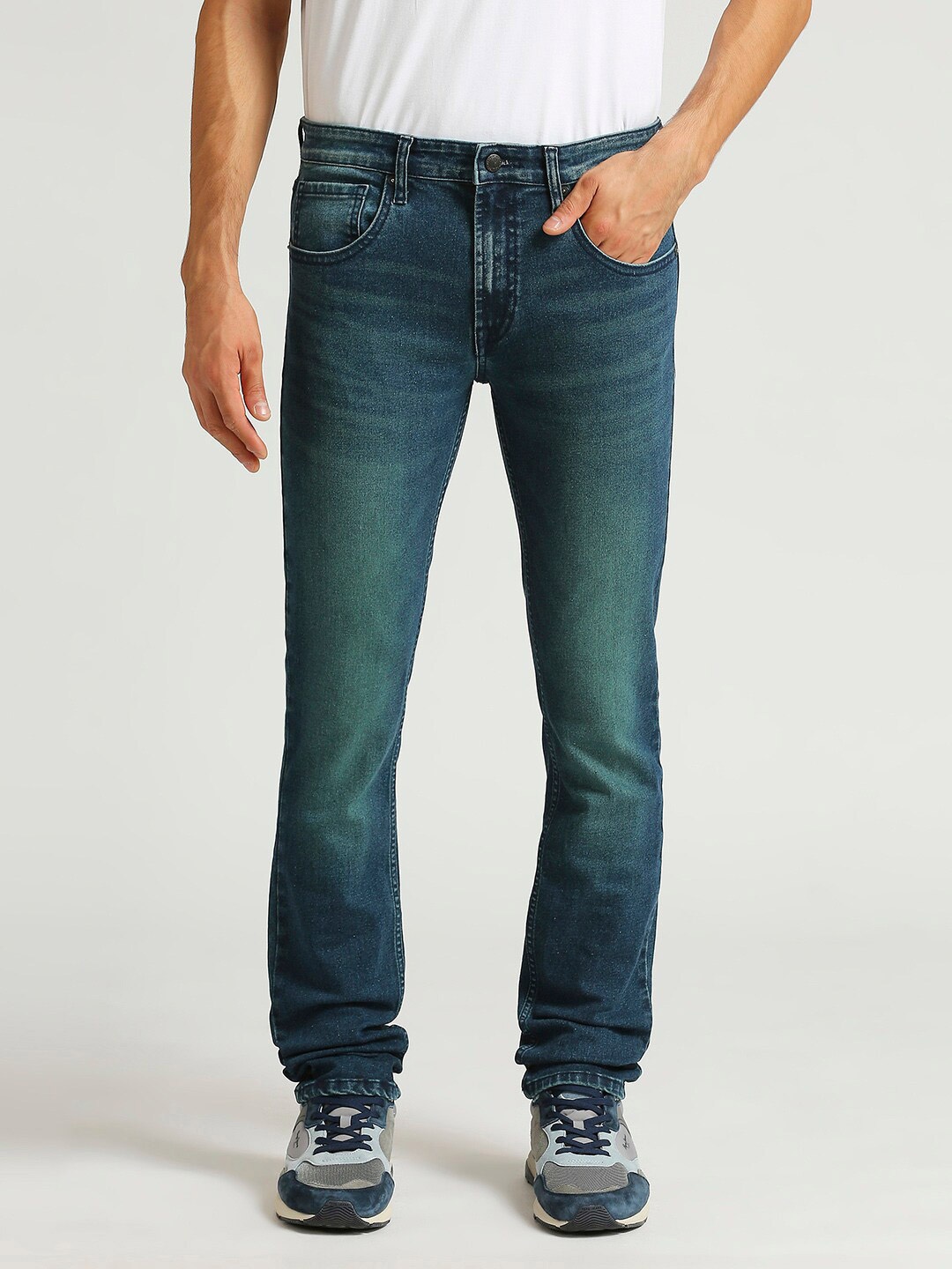 

Pepe Jeans Men Slim Fit Clean Look Stretchable Jeans, Blue