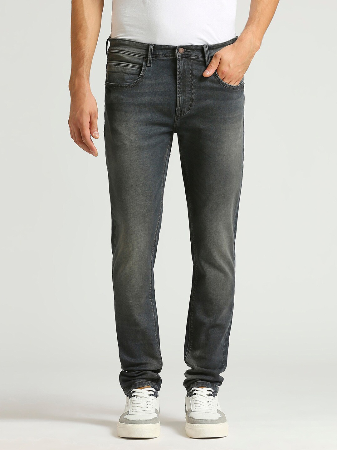 

Pepe Jeans Men Skinny Fit Light Fade Clean Look Stretchable Jeans, Grey