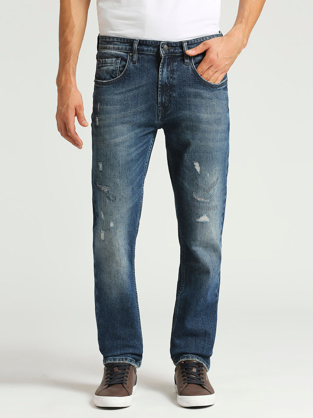 

Pepe Jeans Men Blue Slim Fit Low Distress Stretchable Jeans