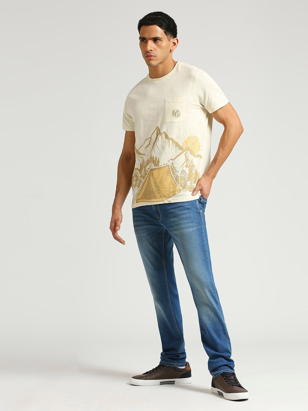 

Pepe Jeans Printed Pure Cotton Pockets Slim Fit T-shirt, White
