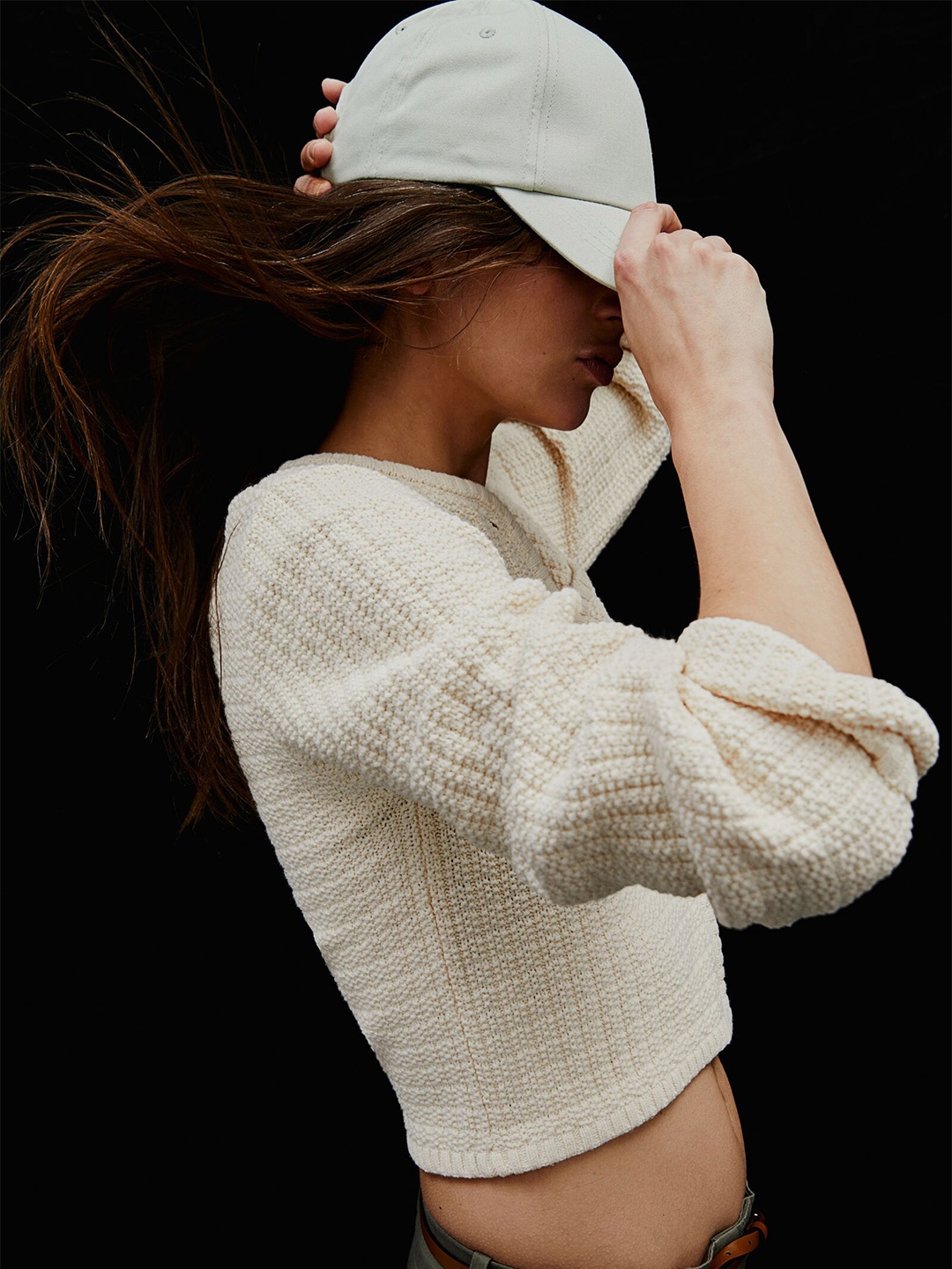 

H&M Women Short Textured-Knit Cardigan Sweaters, Beige