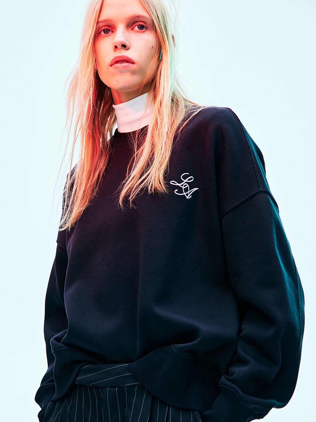 H&M Oversized Motif-Detail Sweatshirt, Black