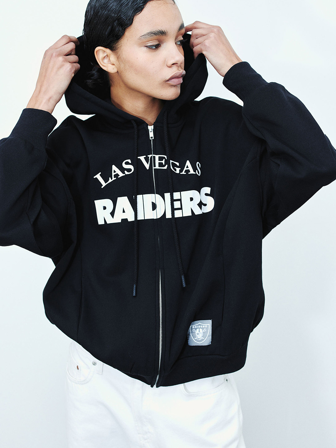 

H&M Oversized Printed Zip-Through Hoodie Sweatshirt, Black