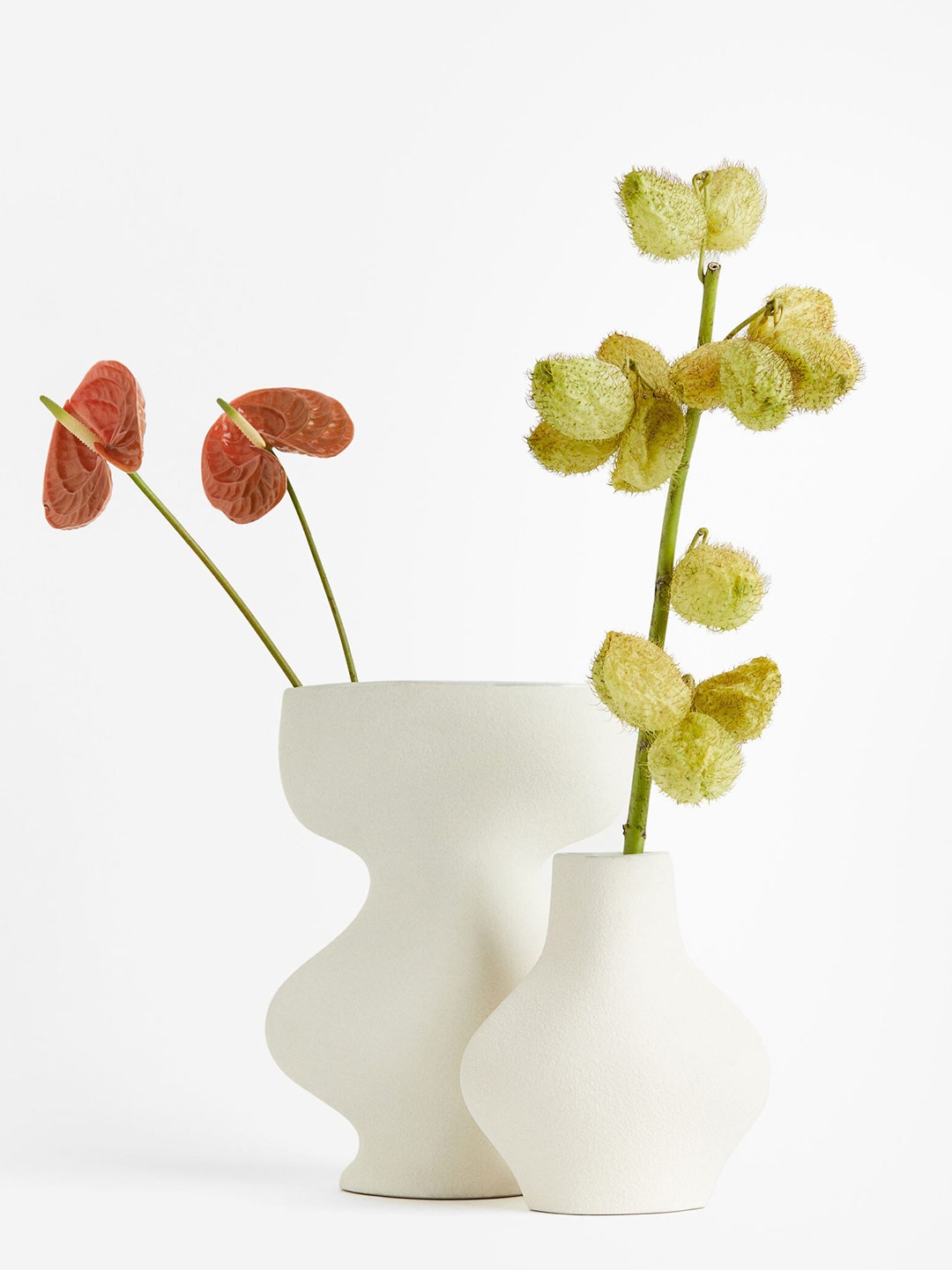 

H&M White Tall Stoneware Vase