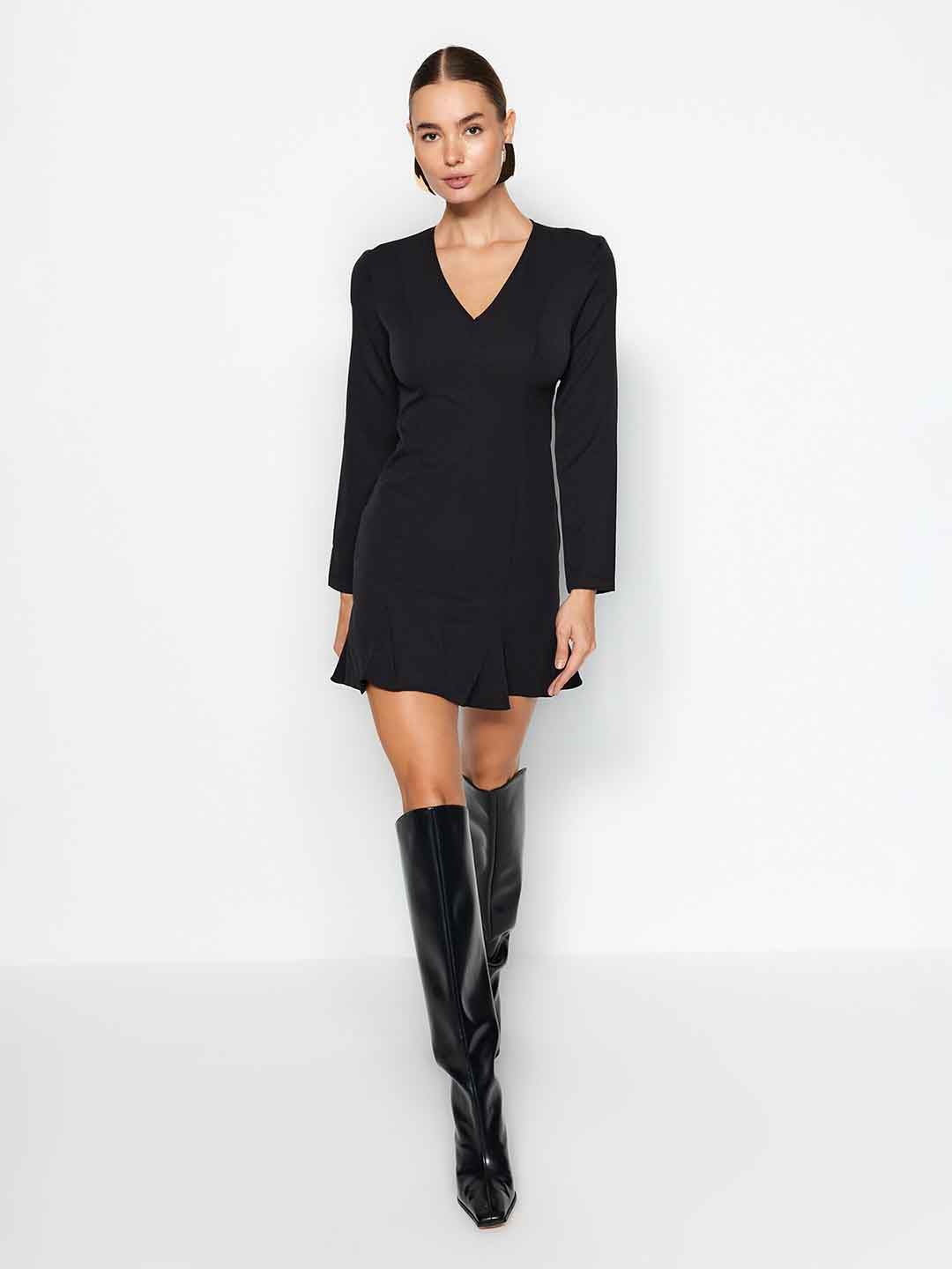 

Trendyol V-Neck Long Sleeves A-Line Mini Dress, Black